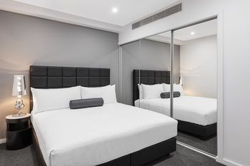 Meriton Serviced Apartments Sydney Airport - Hotels Melbourne 10