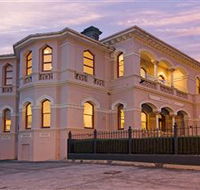 Roxburgh House Apartments - Hotels Melbourne