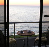 Clifftop Accommodation Portland Victoria - Hotels Melbourne