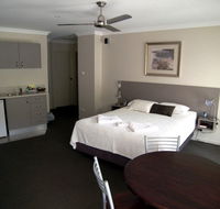 Aston Hill Motor Lodge