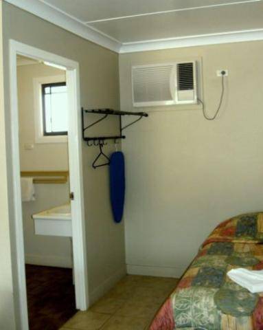 Augathella On The Highway - Hotels Melbourne 1