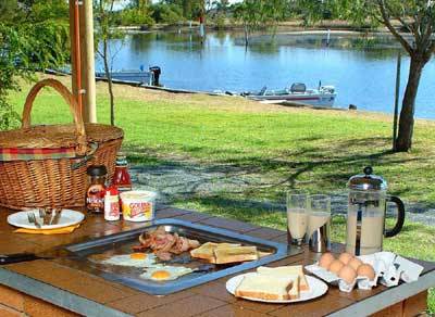 BIG4 Forster-Tuncurry Great Lakes Holiday Park - Hotels Melbourne 1