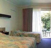 Corlette Palms Motor Inn - Hotels Melbourne
