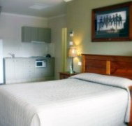 Saltbush Motor Inn - Hotels Melbourne