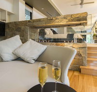 The Feathered Nest - Luxury Wildlife Retreat - Hotels Melbourne
