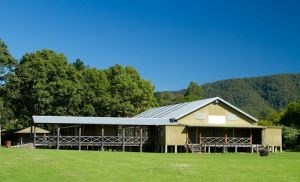 Riverwood Downs Mountain Valley Resort - Hotels Melbourne 10