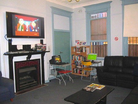 Blue Parrot Backpackers - Hotels Melbourne 3