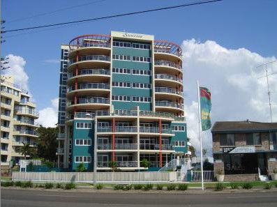 Sunrise Tuncurry Apartments - Hotels Melbourne 4