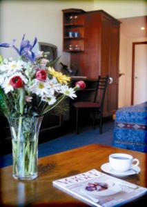 Tuscany Wine Estate - Hotels Melbourne 1