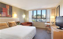 Travelodge Hotel Newcastle - Newcastle West - Hotels Melbourne 0