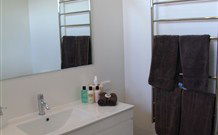Gemelli Estate - Hotels Melbourne 7