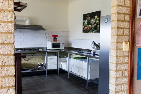 Augusta - Cape Leeuwin YHA - Hotels Melbourne 8