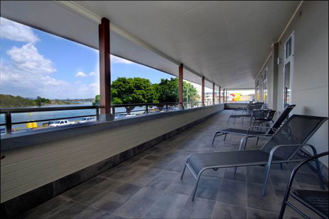 Lakes And Ocean Hotel - Hotels Melbourne 6