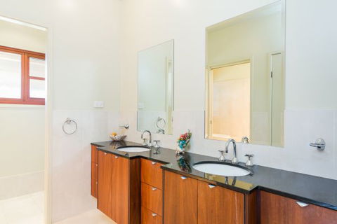 Elderslie House - Hotels Melbourne 86