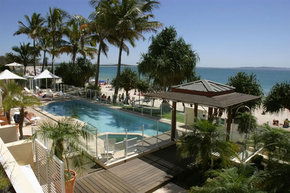 Netanya Noosa - Hotels Melbourne 0