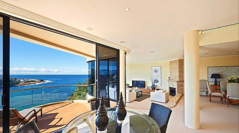 Bay View - Hotels Melbourne 3