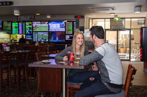 Pedens Hotel - Hotels Melbourne 1
