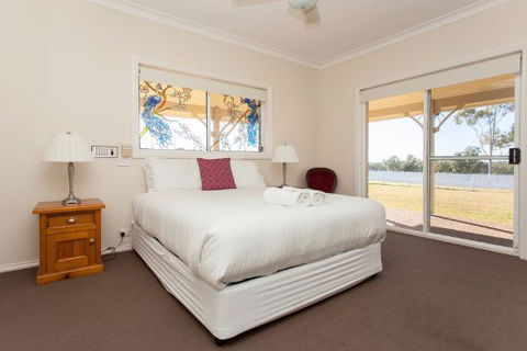 Pokolbin Farm Stay - Hotels Melbourne 2
