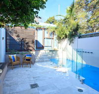 Queens Park Beach House - Hotels Melbourne
