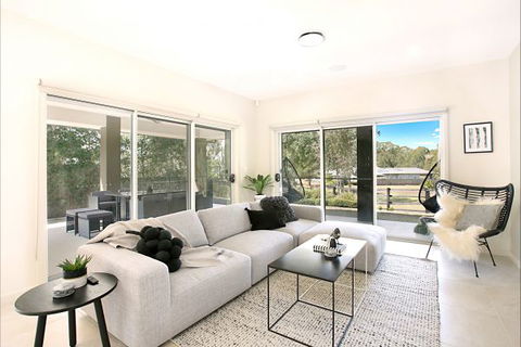 The Grape Escape Hunter Valley - Hotels Melbourne 1