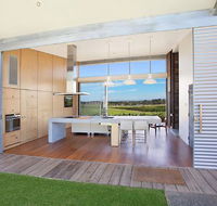 The Longhouse Pokolbin - Hotels Melbourne