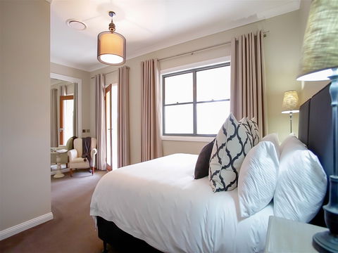 Degen Estate - Hotels Melbourne 9