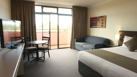 Adelaide Meridien Hotel & Apartments - Hotels Melbourne 0