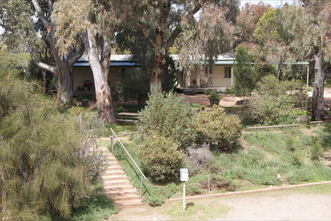 Quorn Caravan Park - Hotels Melbourne 2