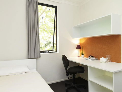 Sydney University Village - Hotels Melbourne 1