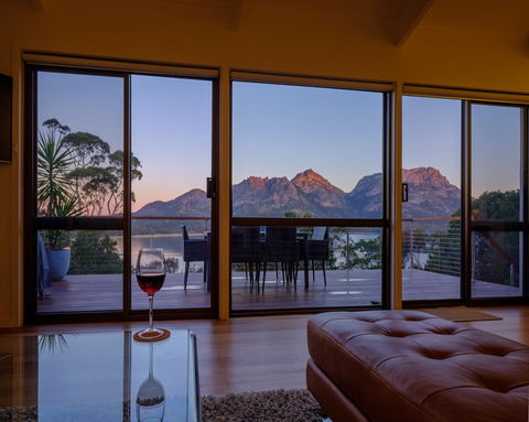 ArtHouse Freycinet - Hotels Melbourne 0