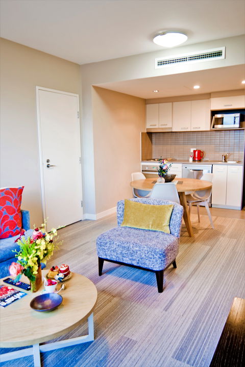 Quest Mascot Apartment - Hotels Melbourne 3
