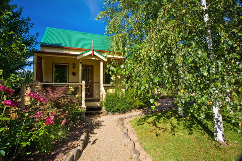 Autumn Abode Cottages - Hotels Melbourne 2