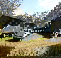 Daisy Plains huts - Hotels Melbourne