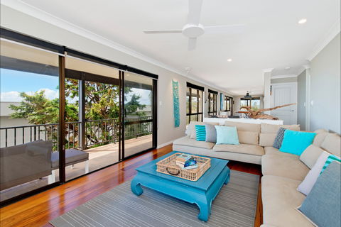 Apricari - Hotels Melbourne 0