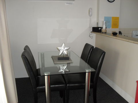 Beaches Serviced Apartments - Hotels Melbourne 2