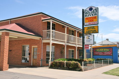 Golden River Motor Inn - Hotels Melbourne 0
