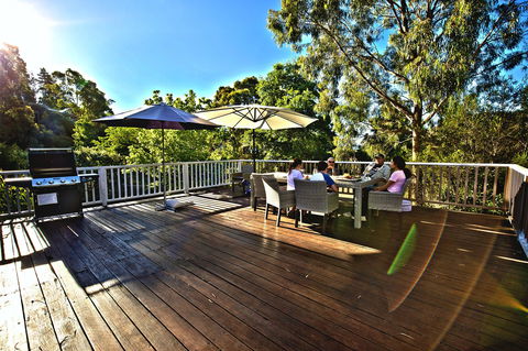 Namaste - Hotels Melbourne 0