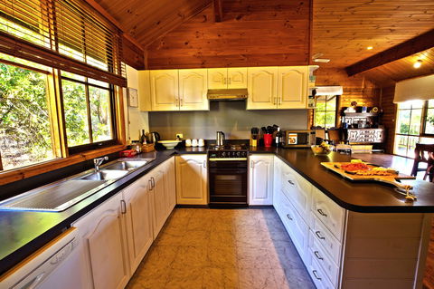 Namaste - Hotels Melbourne 2