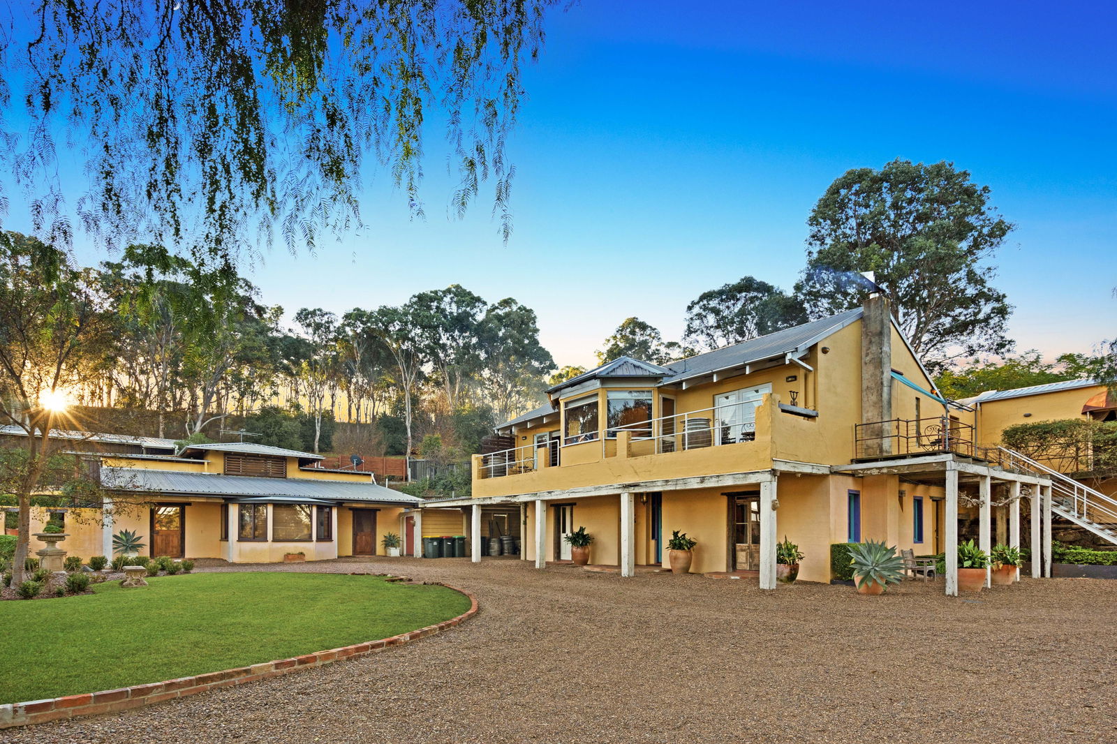 Oakhampton NSW Hotels Melbourne