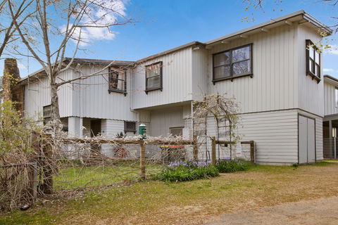 Le Chateau - Hotels Melbourne 0