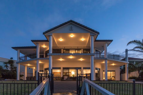 Port Lincoln Marina Luxury Escape - Hotels Melbourne 0