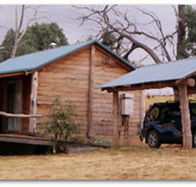 Gaddleen Grove Cottages - Hotels Melbourne