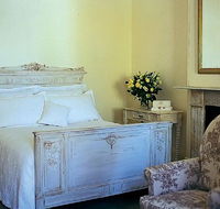 Kathryn's on Queen - Hotels Melbourne