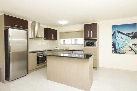Lakeside Resort Forster - Hotels Melbourne 8