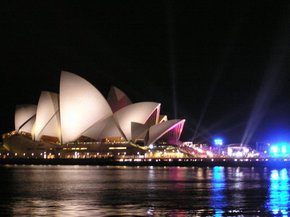 Sydney Opera House - Hotels Melbourne 3