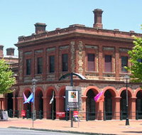Port Community Arts Centre - Hotels Melbourne