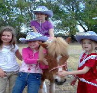 Amberainbow Pony Rides - Hotels Melbourne