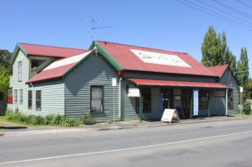 Stanley's Studio And Gallery - Fine Art And Craft - Hotels Melbourne 0