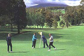 Deloraine Golf Course - Hotels Melbourne 0