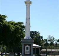 World War I Memorial Cenotaph and Jubilee Park - Hotels Melbourne